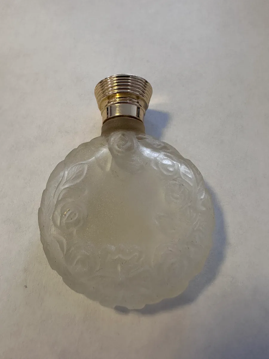 Vintage Fête de Molyneux Paris Perfume Bottle in Original Presentation Box 3