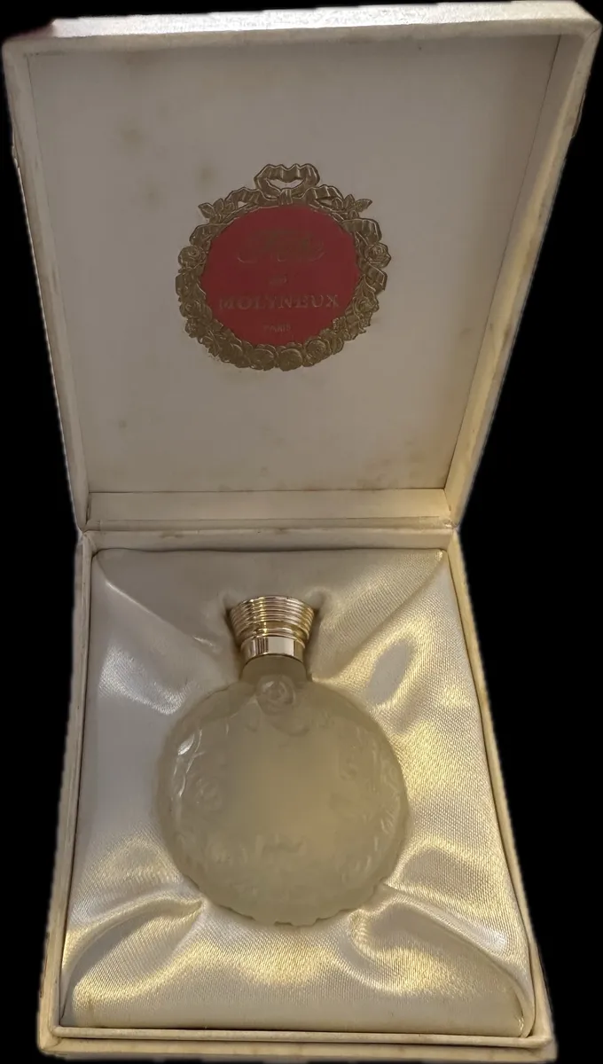 Vintage Fête de Molyneux Paris Perfume Bottle in Original Presentation Box