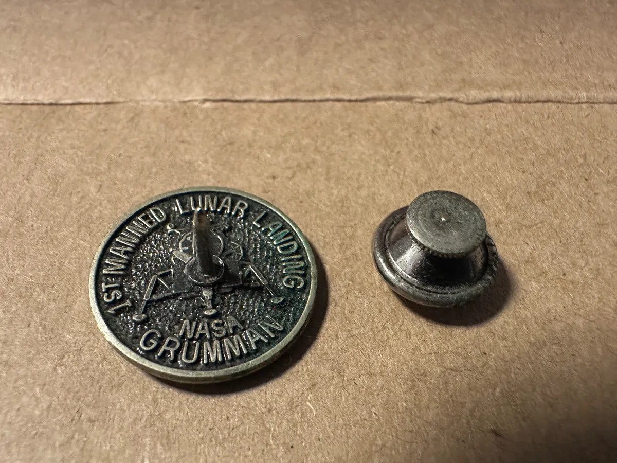 Original Nasa / Grumman Lunar Landing Pin 1969 3