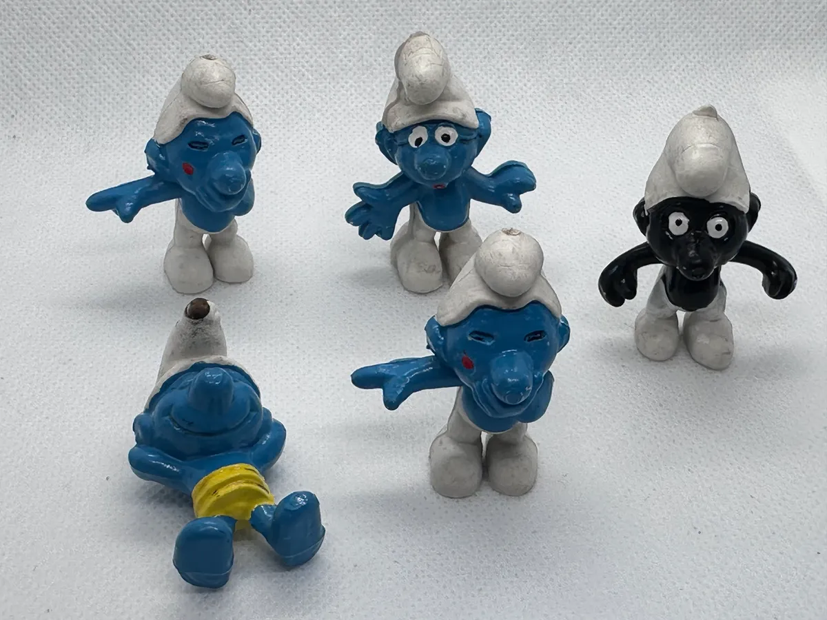 Vintage Smurfs Figurine Set 2