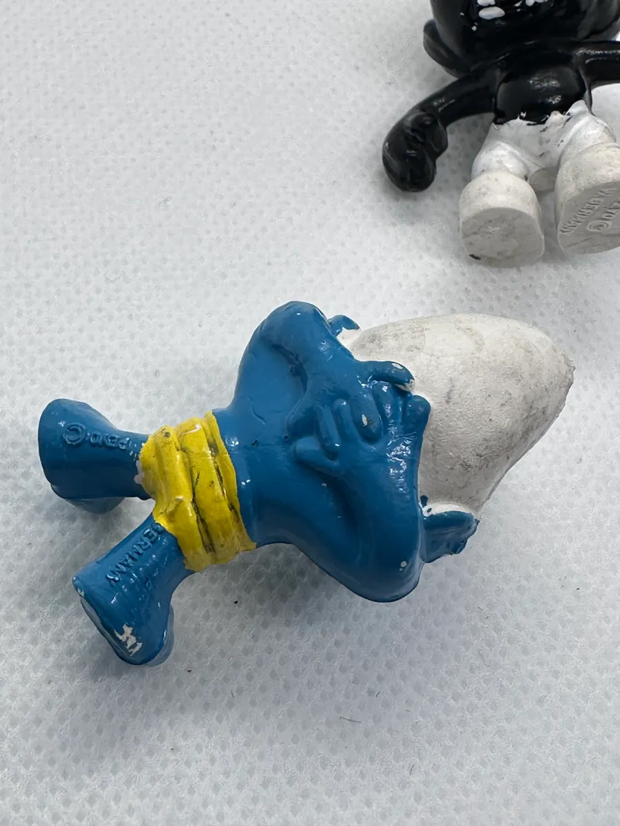 Vintage Smurfs Figurine Set 4