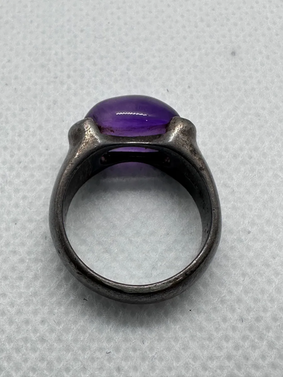 Sterling Silver Ring with Amethyst Cabochon