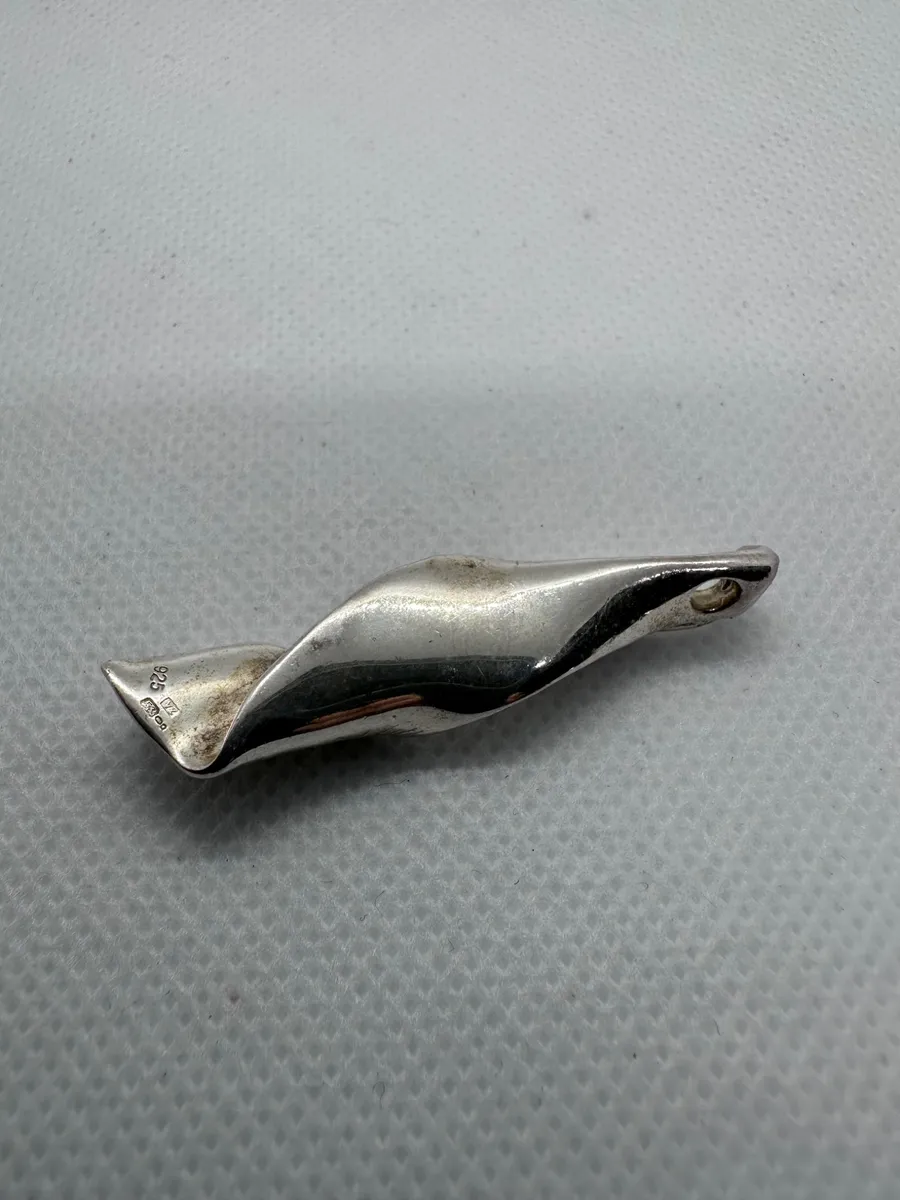 Modernist Textured Sterling Silver Twist Pendant 4
