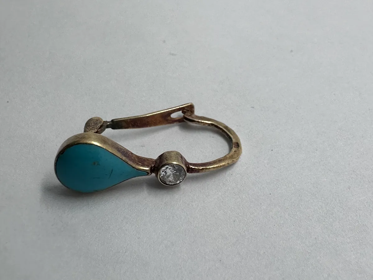 Vintage 14K Gold Turquoise Teardrop Earring 2