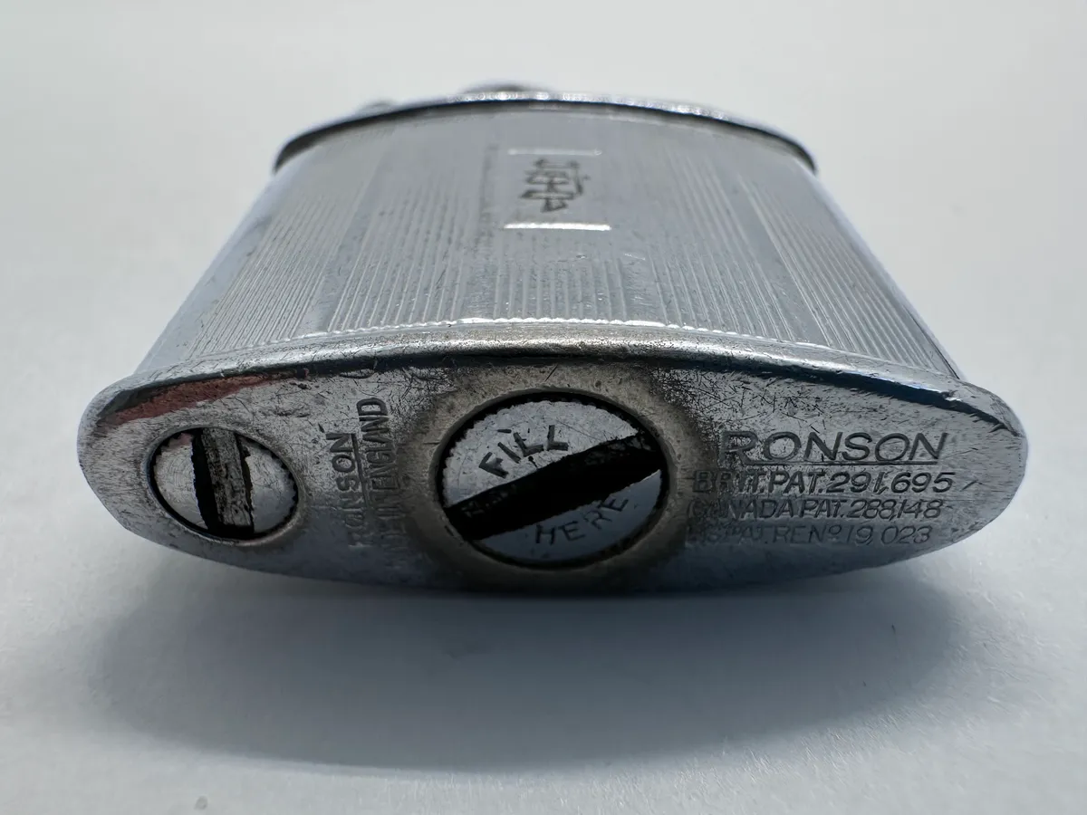 Vintage Ronson and Manorlite Lighters 4