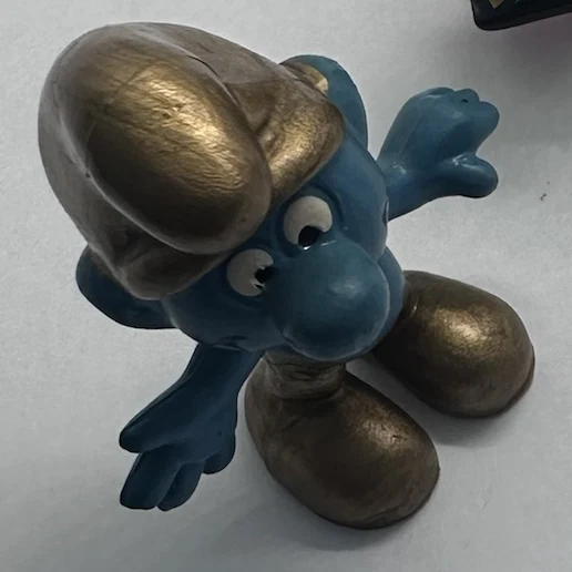 Vintage Schleich Gold Smurf 20005 - Golden Hat and Trousers - Peyo W. Germany 4