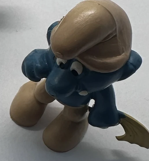 Vintage Schleich Crying Smurf 20018 with Yellow Tissue - Peyo W. Germany 4